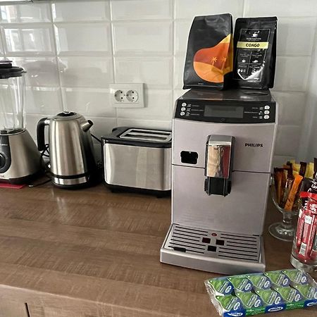 Cozy Apartment With Free Parking Cluj-Napoca Exterior foto